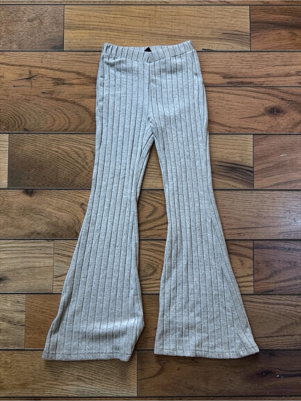 SHEIN Gray Ribbed Flare Pants Size S